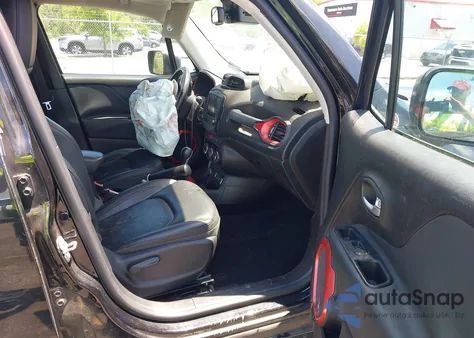 2016 Jeep Renegade Trailhawk z USA, uszkodzony, nr VIN ZACCJBCT8GPD22384